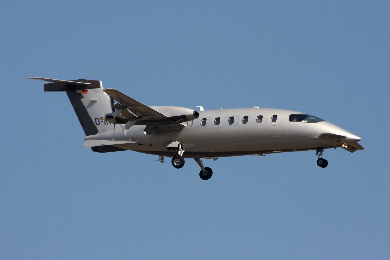 Piaggio avanti p180 en vol