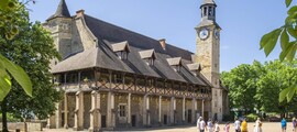 Autun Bellevue : частен самолет под наем
