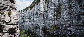 Nikšić : частен самолет под наем