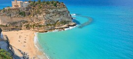 Наемете частен самолет от летище Marina di Campo