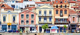 Парос : наемане на частен самолет 