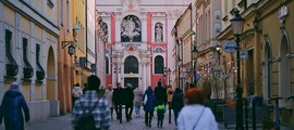 Miroslawiec : частен самолет под наем 